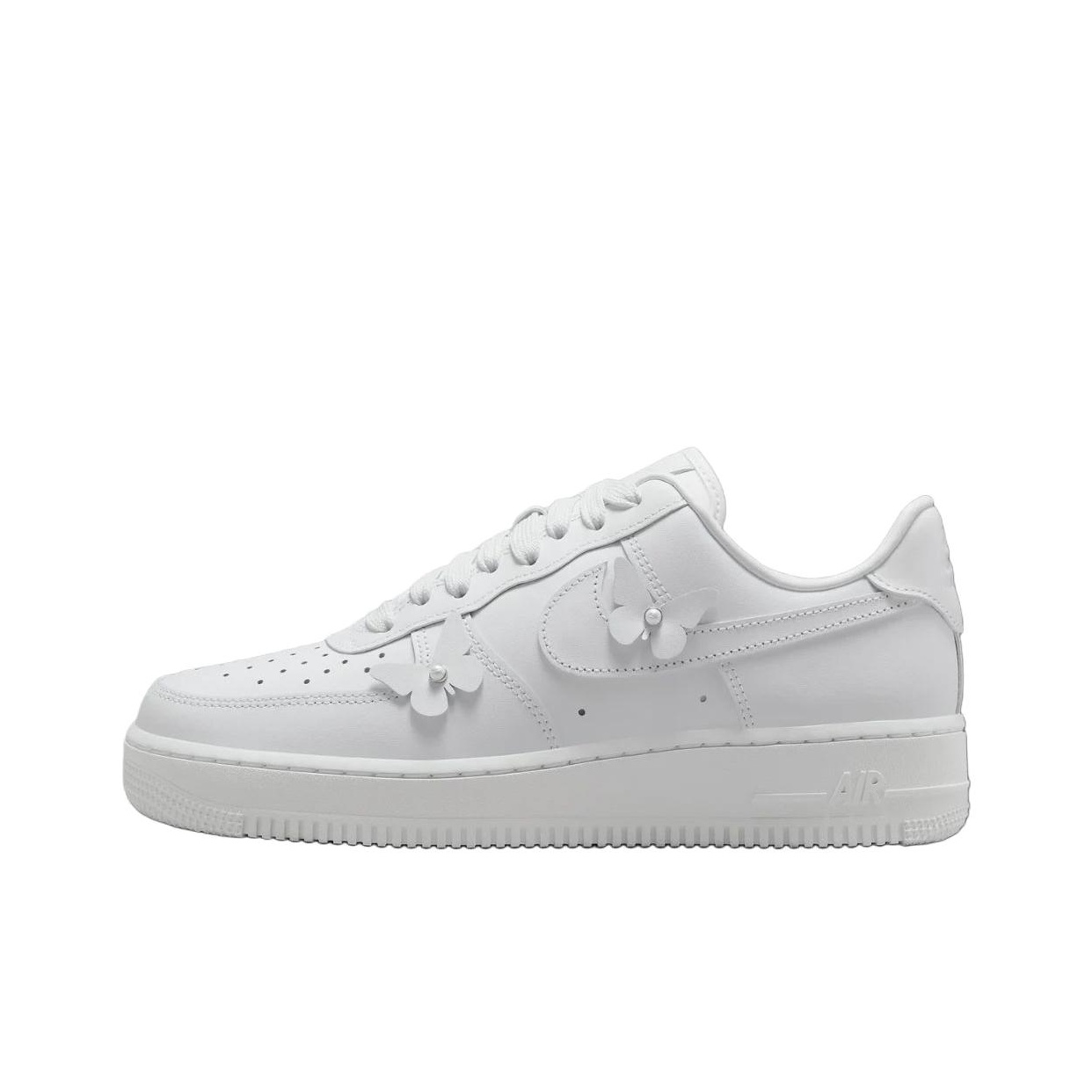 Nike Shoes Air Force 1 - ไนกี้แอร์ฟอร์ซ 1 รองเท้าสเก็ตบอร์ดแบบไม่กันลื่น ทนต่อการขัดถู สีขาวสำหรับผู้หญิง IH4480-100